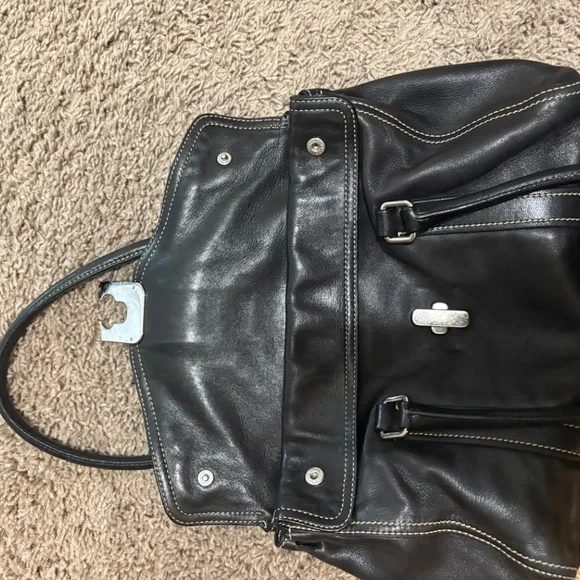 Authentic Prada Purse - Picture 5 of 9